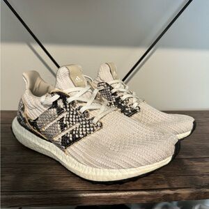 Adidas UltraBoost DNA Animal Pack- Python